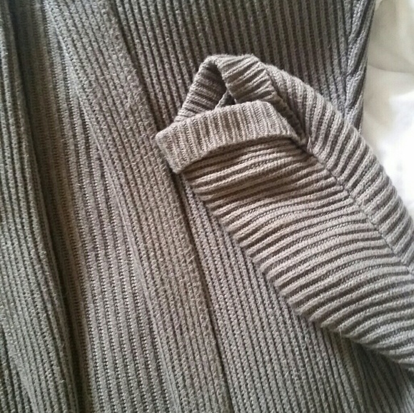 <<H&M comfy & warm short cape>> - Picture 5 of 6